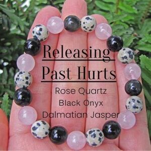 Womens Rose Quartz, Black Onyx, and Dalmatian Jasper Bracelet New . Boho chakra